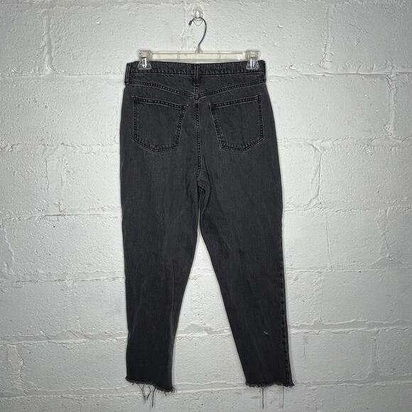 Universal Thread Women's High Rise Boyfriend Frayed Hem Black Weans Size 8R - Picture 2 of 8